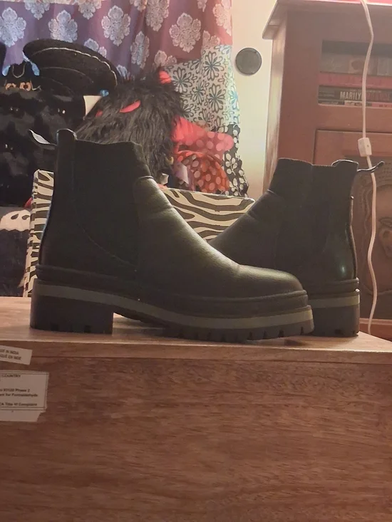 Chunky Black Chelsea Ankle Boots