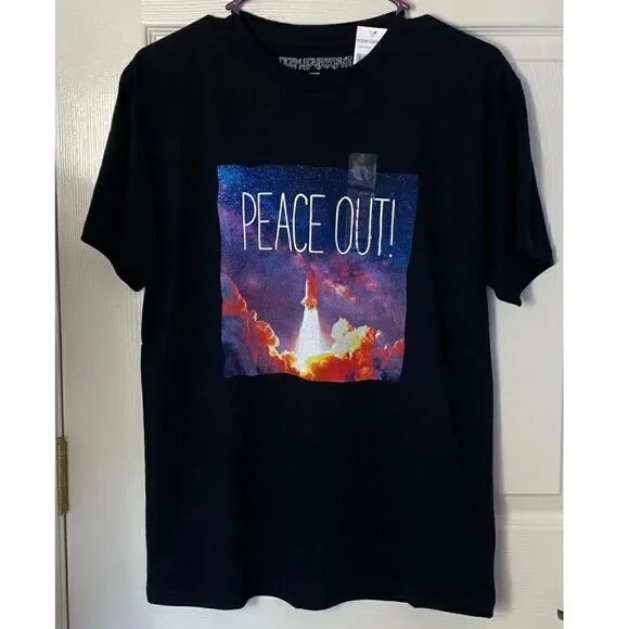 OCEAN CURRENT Boys XLarge “Peace Out” Spaceship Black TShirt