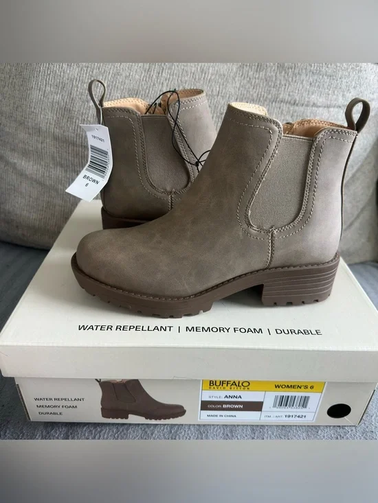 Buffalo David Bitton New Women's Chelsea Ankle Boots Brown Size 6
