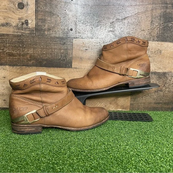 UGG Women's Austin Fawn Brown Leather‎ Western Ankle Boot Size US 7