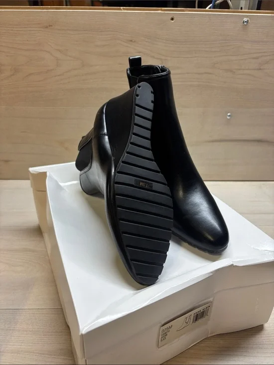 Black Leather Anne Klein Ankle Boots - Men’s #543