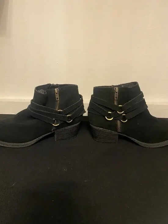 Crown Vintage Tanger Suede Leather Ankle Boot Bootie Shoes Buckle Size 7 M