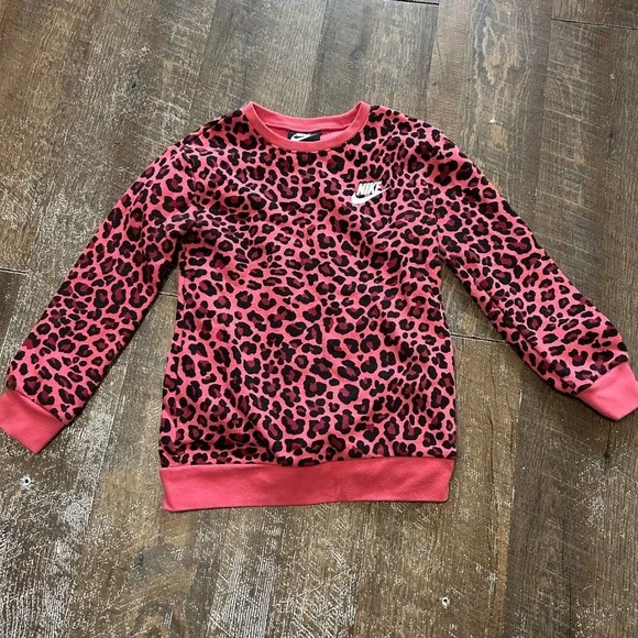 Nike Girls Pink Leopard Print Crewneck Sweatshirt Size 6 Fleece Pullover Retro