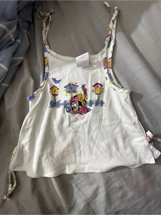 Kids White Graphic Tie-Shoulder Tank Top with Colorful Birdhouse Print