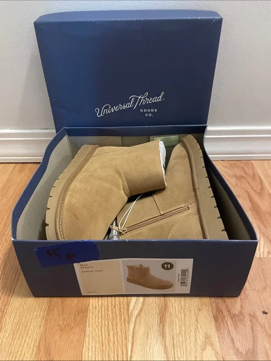 Universal Thread women’s Camel Suede Side-Zip Ankle Boots