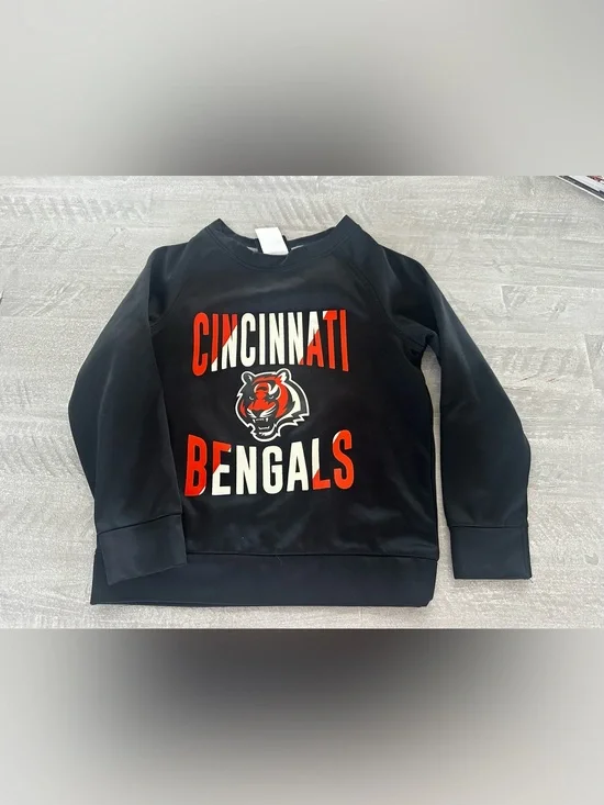 NFL Team Apparel Cincinnati Bengals youth XS sweatshirt, black Crew Neck Read