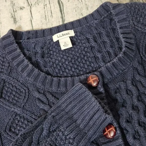 L.L. Bean Girls' Blue Cable Knit Button Cardigan Sweater S Small Long Sleeve Kid