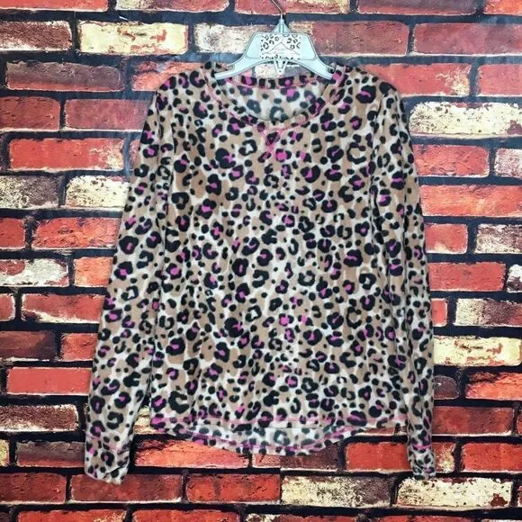 5 for $25🔥Medium Cheetah Print Fleece Sweater‎