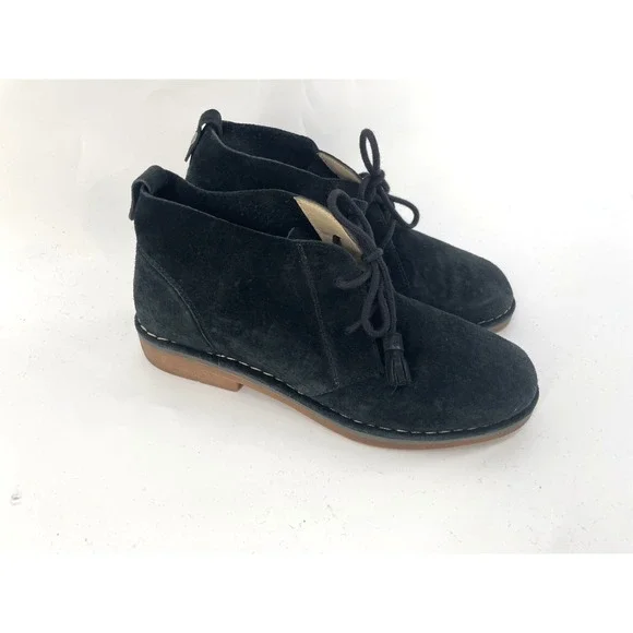 Hush‎ Puppies Boots Womens 9M* Black Suede Lace Up Tassel Ankle Boho Equestrian
