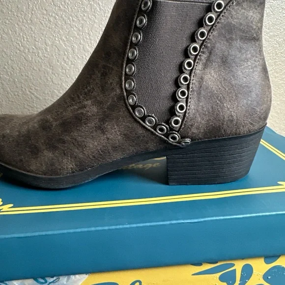 Sbicca Murphy Bootie Size‎ 7.5