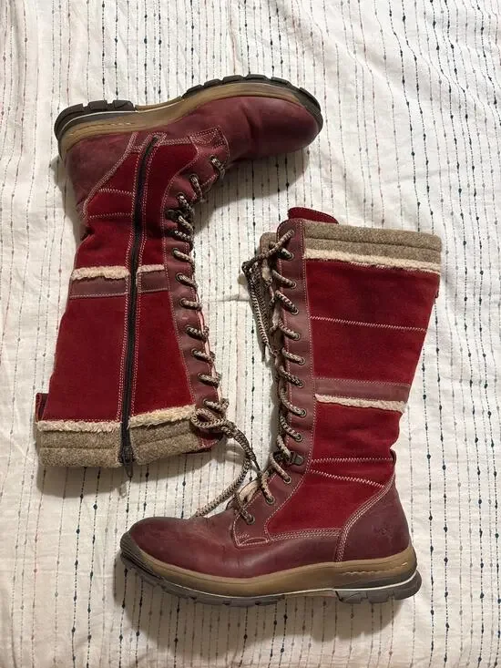 Bos & Co Glacier Red Leather Zippered Lace Up Sherpa Boots Size 40 US Women’s 9