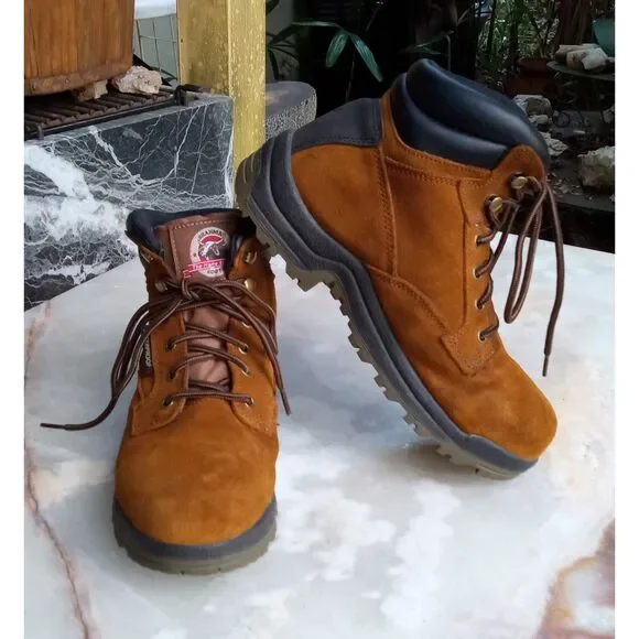 Brahma Women's Diane II Steel Toe Suede Work Boots sz. 8.5