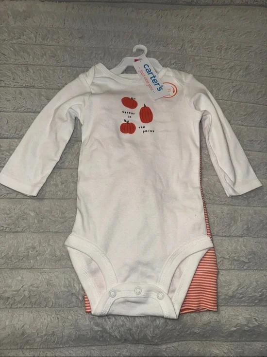 Carter's White Long-Sleeve Bodysuit with Orange Pumpkin Motif