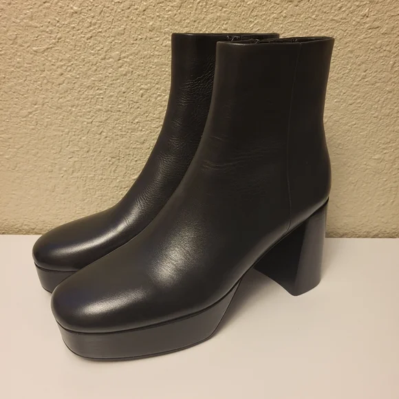 NWOB Vaneli Black Valeke Heeled Booties Size 10N