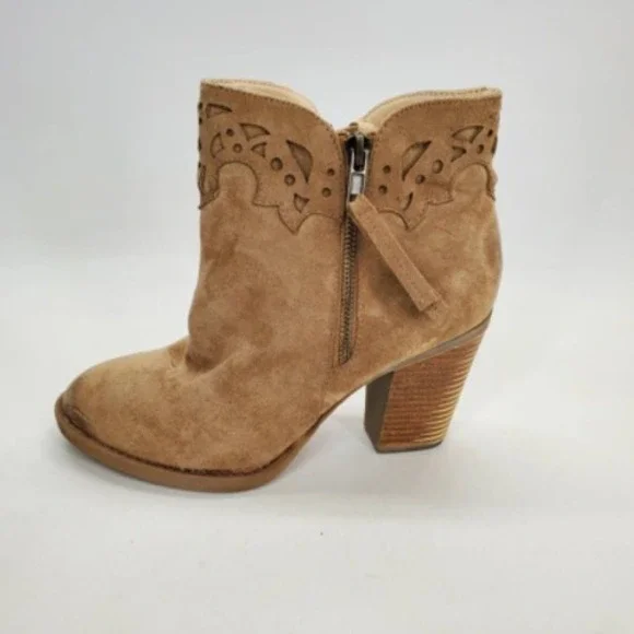 Not Rated Womens Ankle Boots Booties Brown Stacked Heels Side Zip Cutout 6.5
