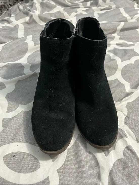 Kensie Black Suede Ankle Booties with Low Heel