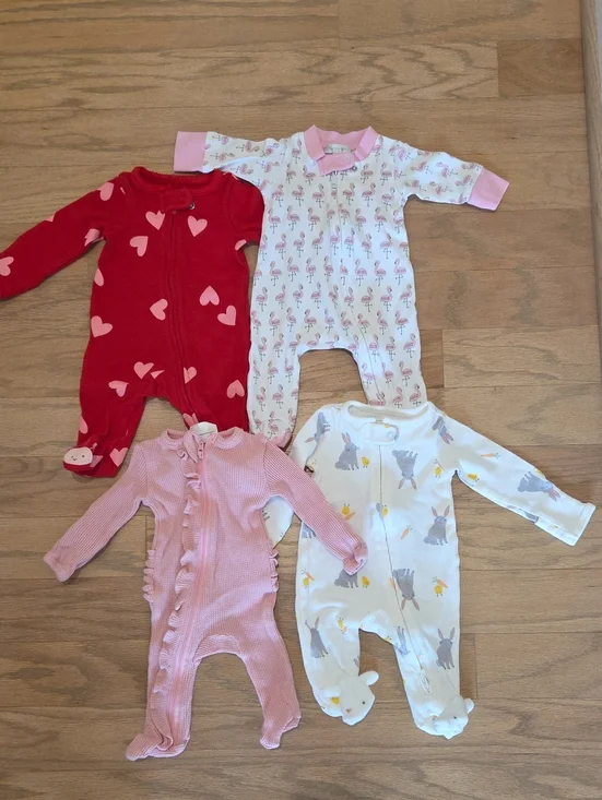 4 Newborn Onesies - Like New & New