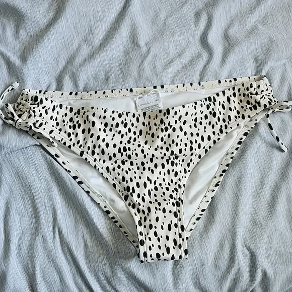 NWOT O'NEILL Dalmatian Print Bikini Bottoms Size 16 (Girls)