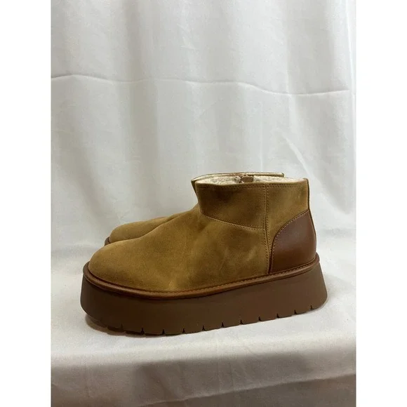 Wild Fable Womens Platform Ankle Boots Tan Chestnut Faux Shearling Lug Sole 7