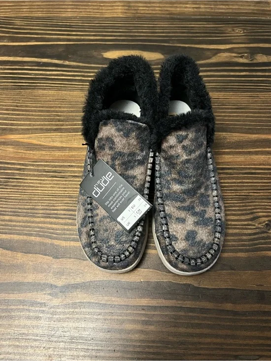 Hey Dude Boot- Size 7 Leopard Print NWT