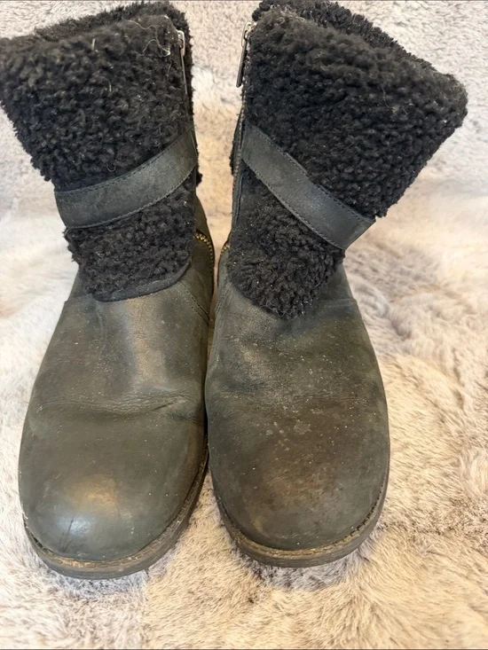 Black Shearling Cuff Leather Boots Ugg