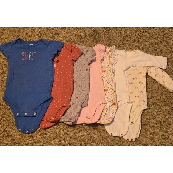 Bundle Of 7 Bodysuits Baby Size 9-12/12  Months Cloud Island/Gerber/Carters