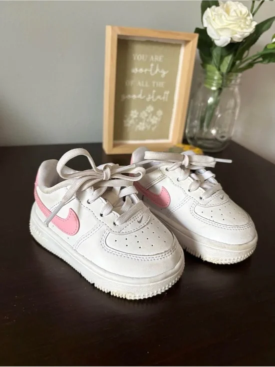 Kids Nikes