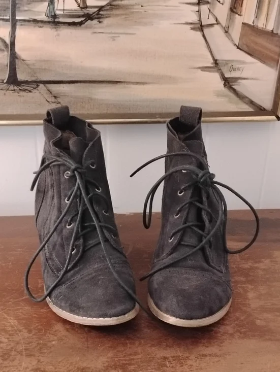 MI.IM Lace-Up Suede Ankle Boots - Dark Gray