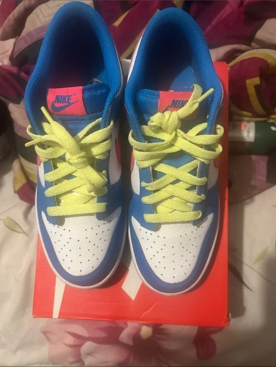 Nike Kids Blue, White & Neon Yellow Lace Sneakers