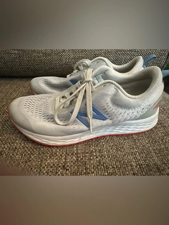 New Balance Light Gray & Blue Athletic Shoes