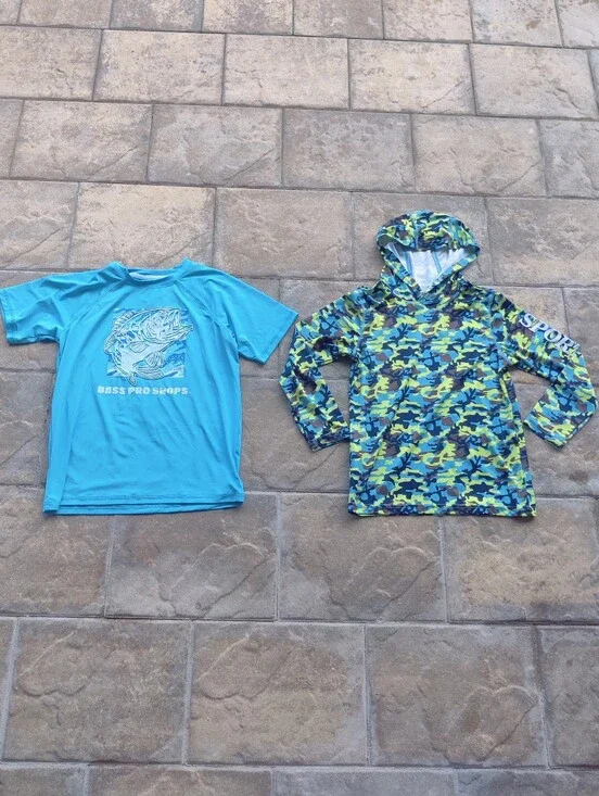 Bass Pro Shops Kids' Turquoise Tee & Blue-Green Camo Hooded Swim Tops