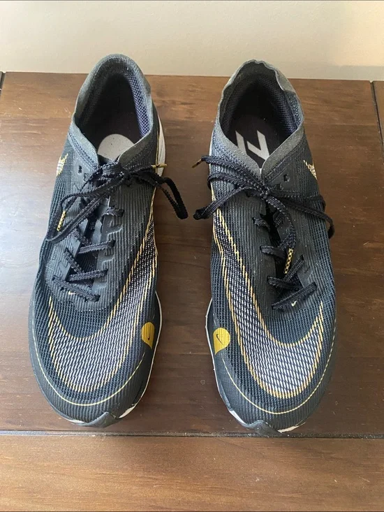 Nike Black and Gold Performance Running Shoes