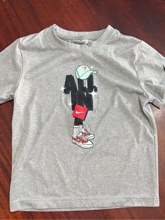 Nike Gray Short Sleeve Tee with Mint & Red Graphic