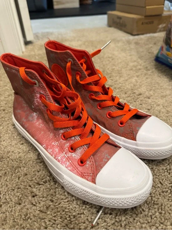 Converse High-Top Sneakers in Red and White