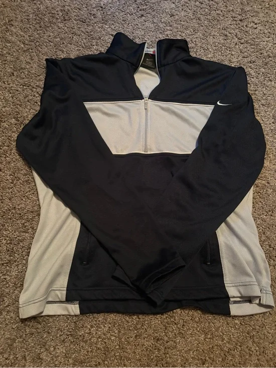 Nike 1/4 Zip Sweatshirt Youth M