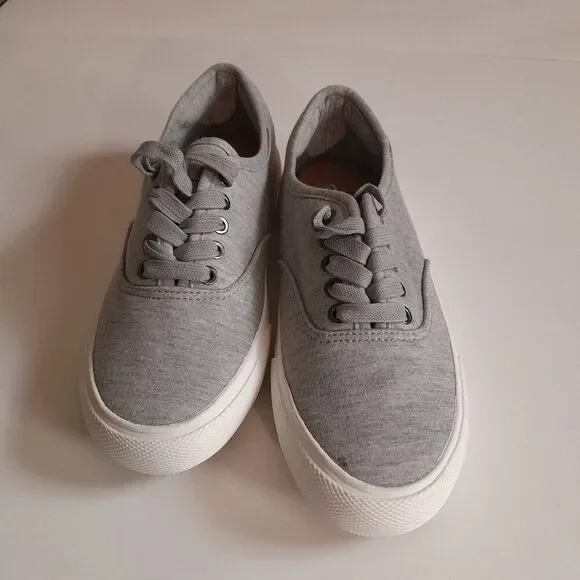 206 Collective Gray Shoes Carla Classic Lace Up Canvas - Women's Size 6