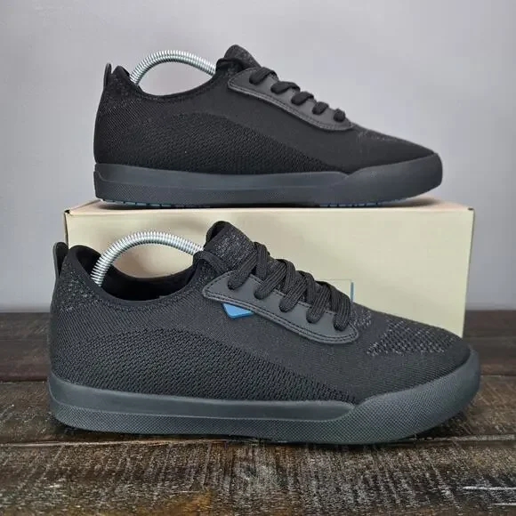 NEW Vessi Weekend 1.5 Sneaker Womens Size 8 Waterproof Shoes Asphalt Black Black
