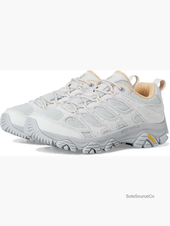Pig suede leather hiking shoes with Vibram outsole