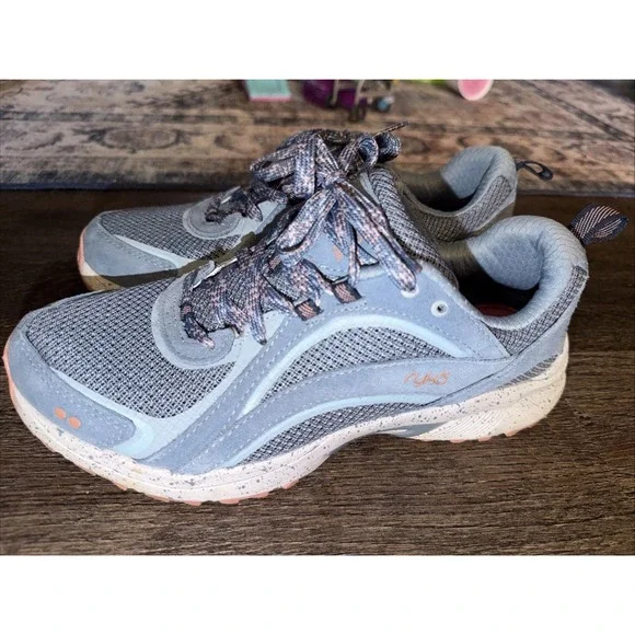 Ryka Sky Walk Trail Blue Grey Gray Women's Size 7.5