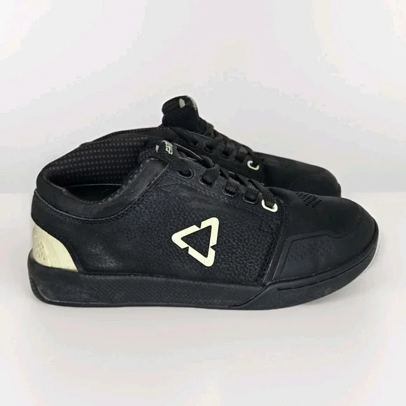 Leatt Women's MTB shoe 3.0 flat Mountain Bike‎ Size 8.5 Black Skate BMX Casual