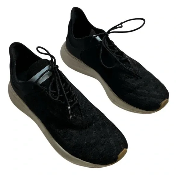 Saysh One Women's Black Sneakers Size 6 Lightweight Casual Shoes‎