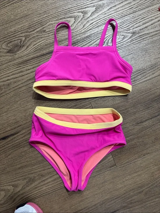 Athleta girls Reversible Pink Two-Piece Bikini size L