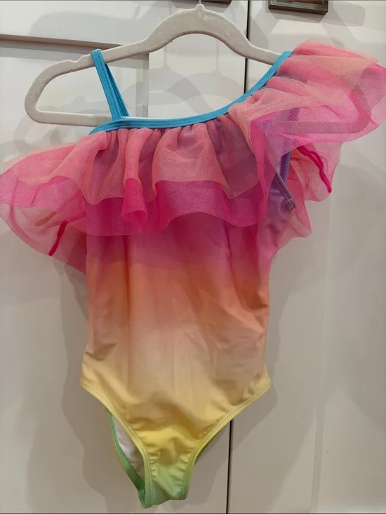Girls MOLO Ombre Ruffle One-Shoulder Swimsuit - Pink, Yellow, Blue