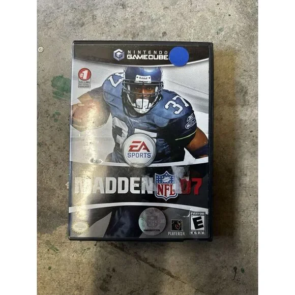 Madden NFL 07 (Nintendo GameCube, 2006)‎
