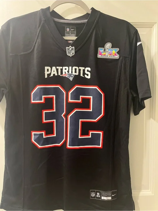 NWT Nike YOUTH New England Patriots Jersey #32