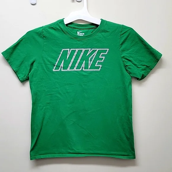 Nike Boys Athletic Shirt - Size L