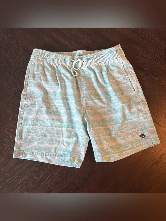 johnnie-O Wave-Print Swim Trunks Boys size 14