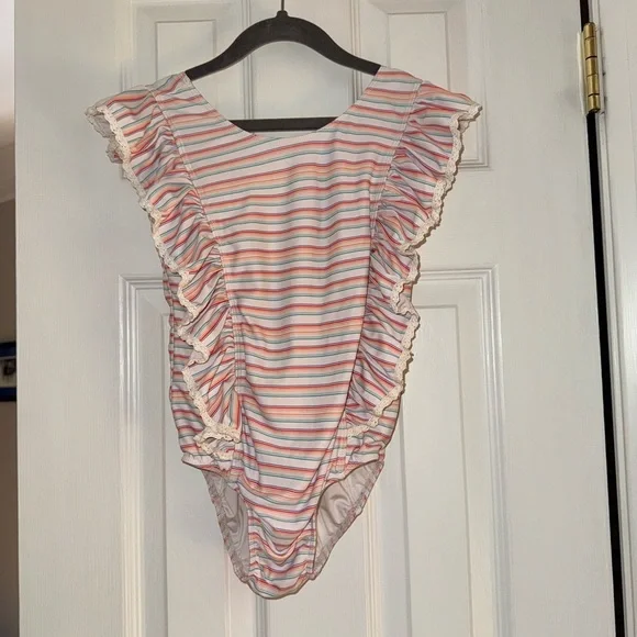GUC Charming Mary size 8Y Striped Ruffle One Piece Bathing Suit