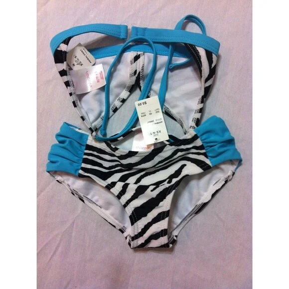 NWOT XHILARATION GIRLS 2 PIECE SWIMSUIT SIZE XS 4-5