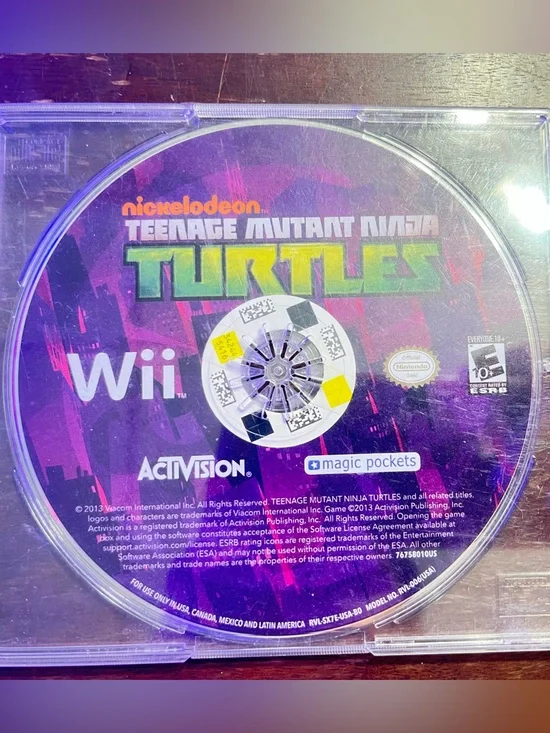 Teenage Mutant Ninja Turtles Wii Game Disc - Purple